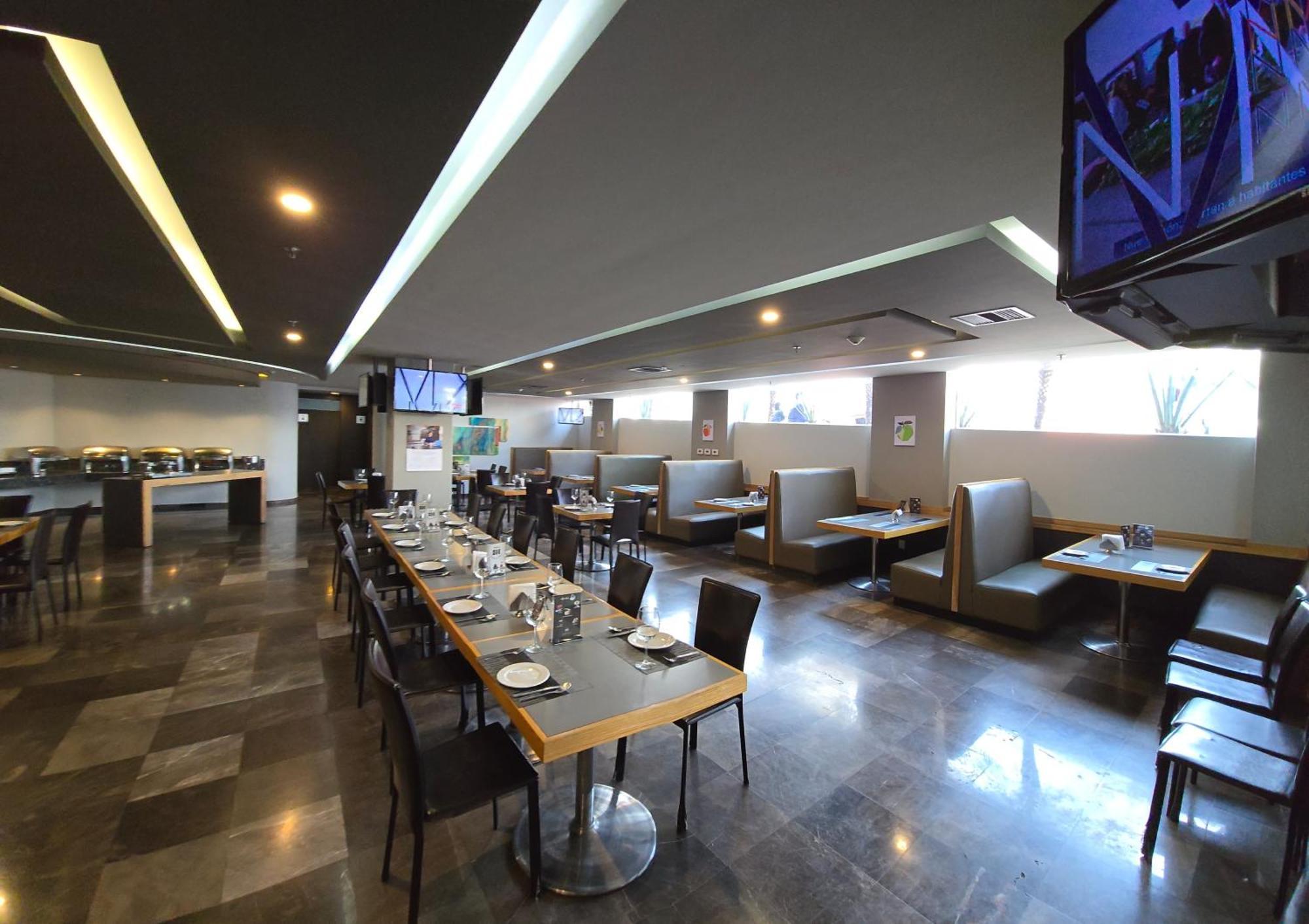 Ramada By Wyndham Mexico City Santa Fe 外观 照片