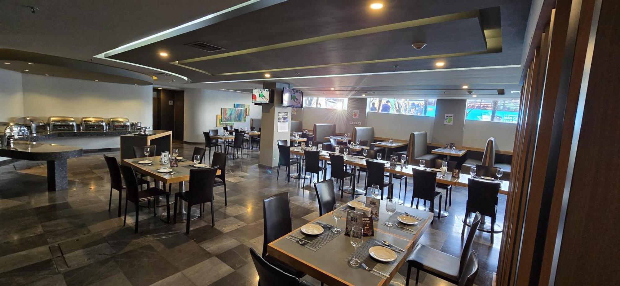 Ramada By Wyndham Mexico City Santa Fe 外观 照片