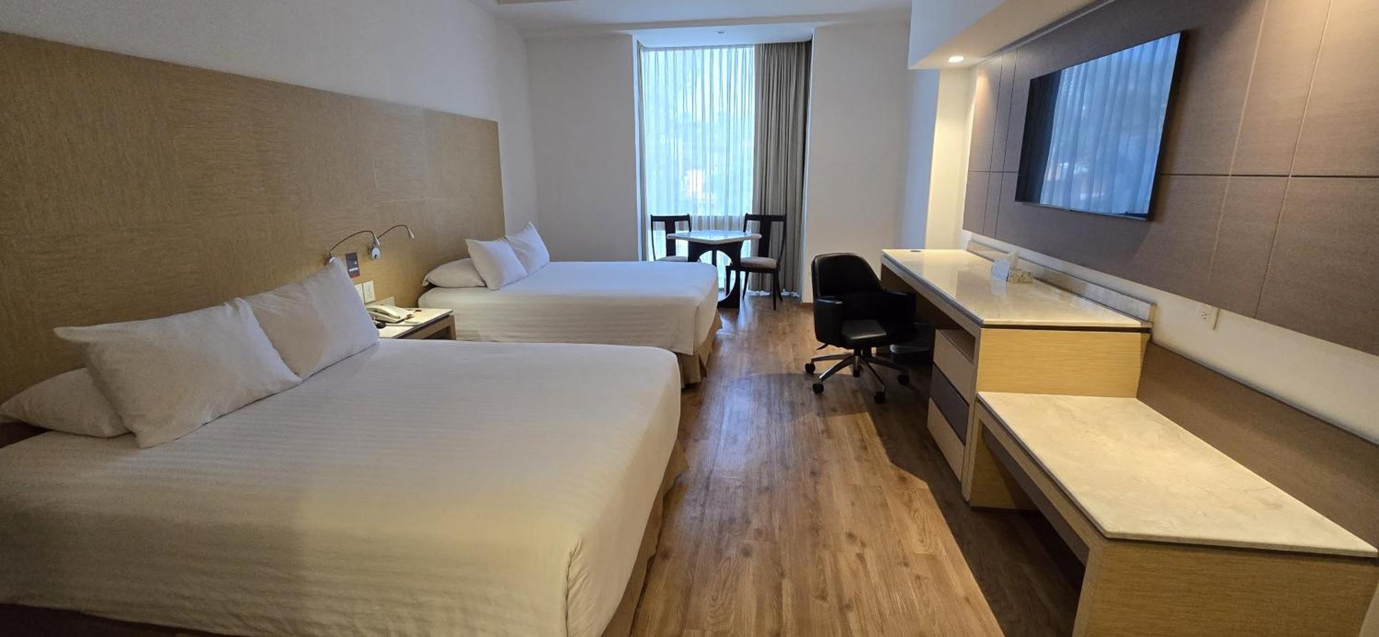 Ramada By Wyndham Mexico City Santa Fe 外观 照片